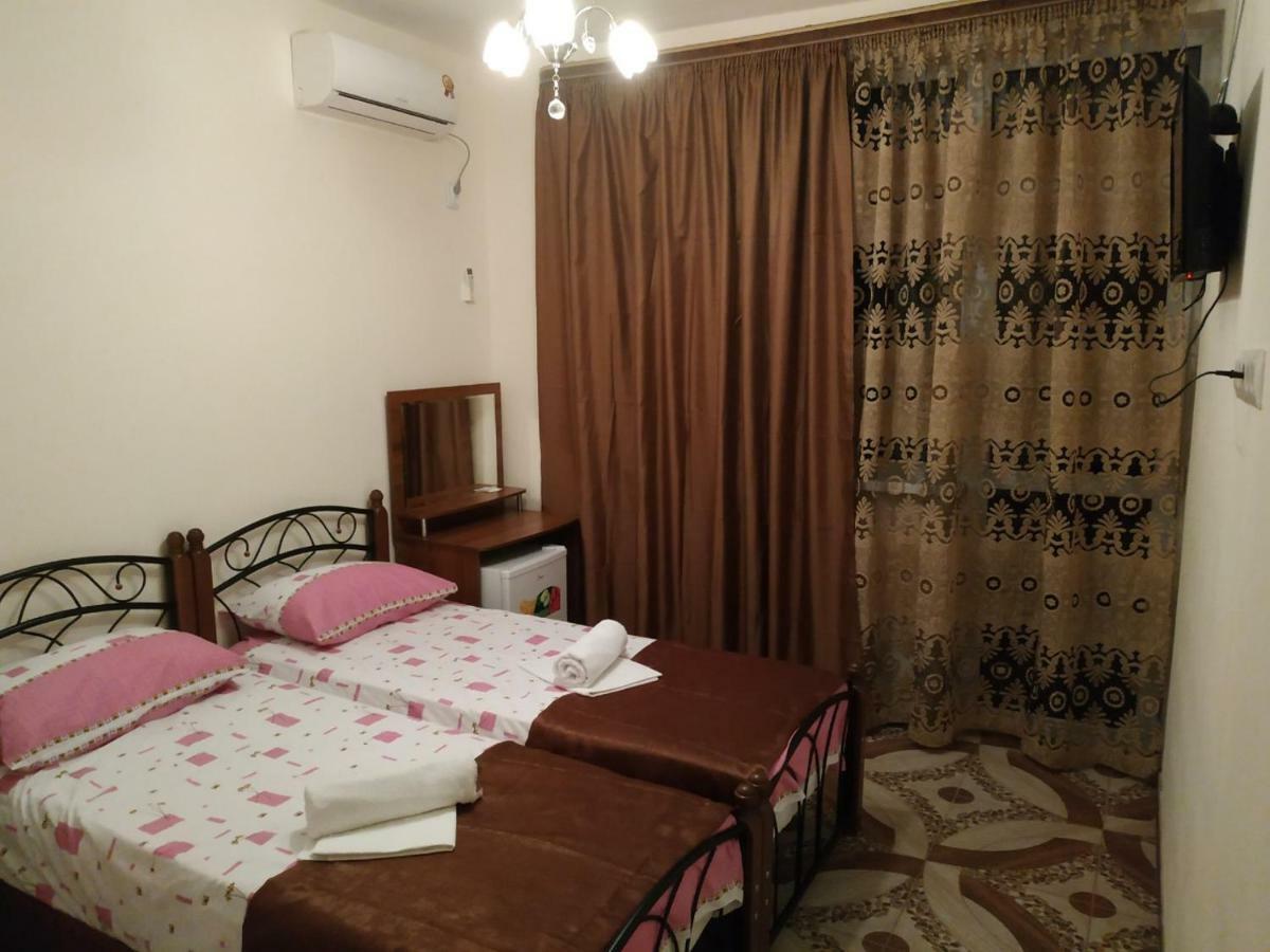 غاغرا Guest House U Antoniny الغرفة الصورة